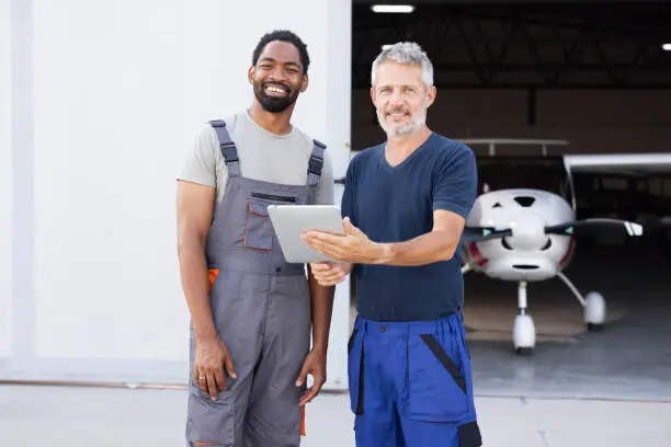 Curso mecânico de aeronaves preço